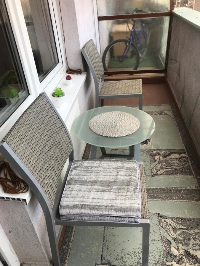 Dom Square-Centrum-Free Parking Apartment Szeged Luaran gambar