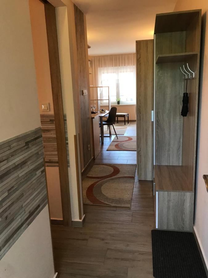 Dom Square-Centrum-Free Parking Apartment Szeged Luaran gambar